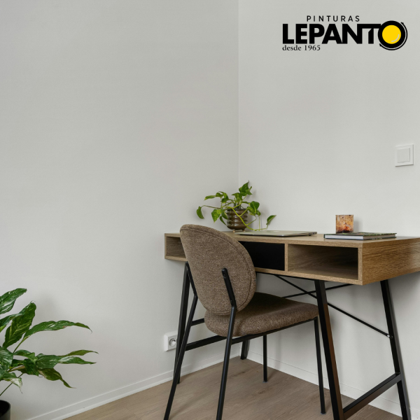 Aprende a pintar una habitación pequeña y sacarle el máximo rendimiento