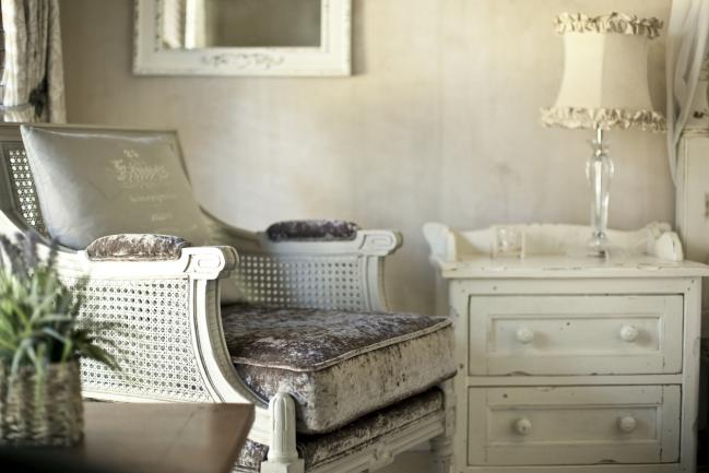 mueble desgastado vintage